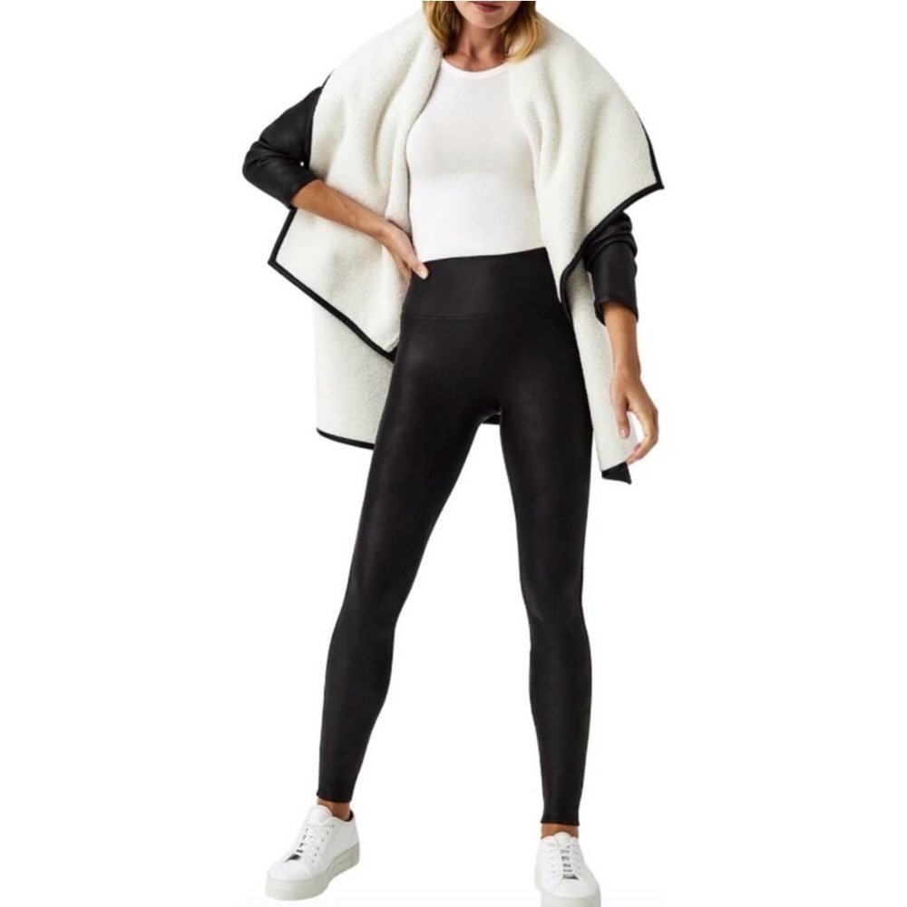 SPANX Faux Leather Fleece Lined Black High-Waist Leggings Size M NWT